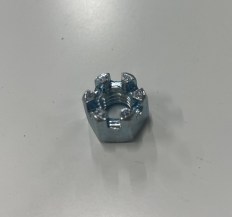 Matice M6x2 korunkov&aacute;