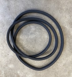 Těsněn&iacute; dveř&iacute; 4040 mm n&aacute;hr 304