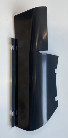 Plech krytu svorkov.   T1